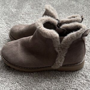 wonder nation Kids Taupe Faux Fur Lined Ankle Boots
